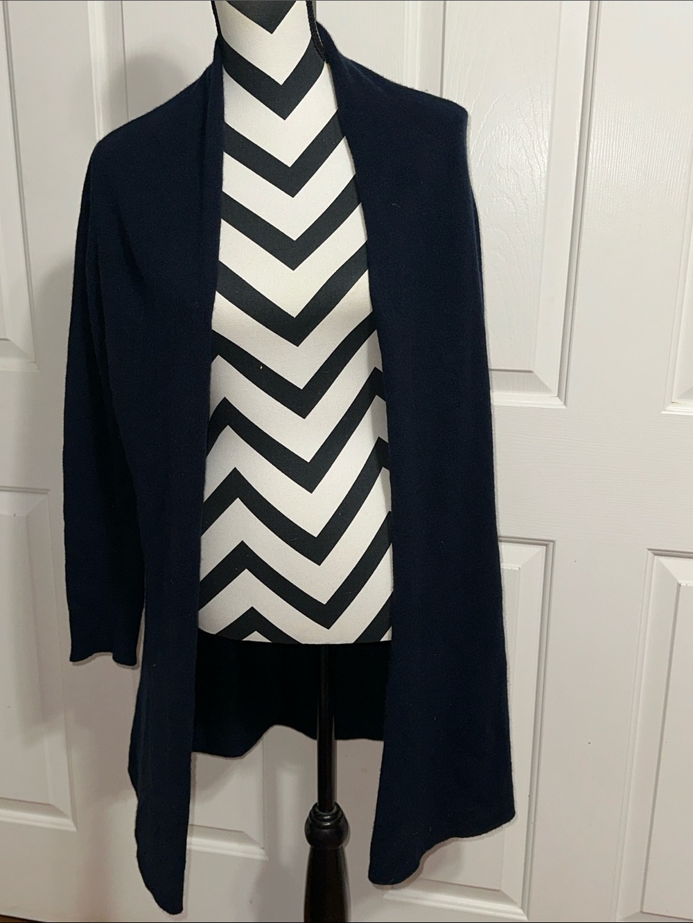 Lamberto Losani Open-Front Navy Women’s Cashmere Cardigan